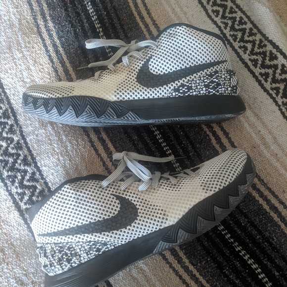 kyrie 1 bhm